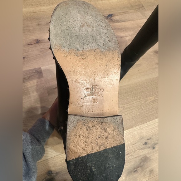 Valentino studded black leather boots - Picture 13 of 16